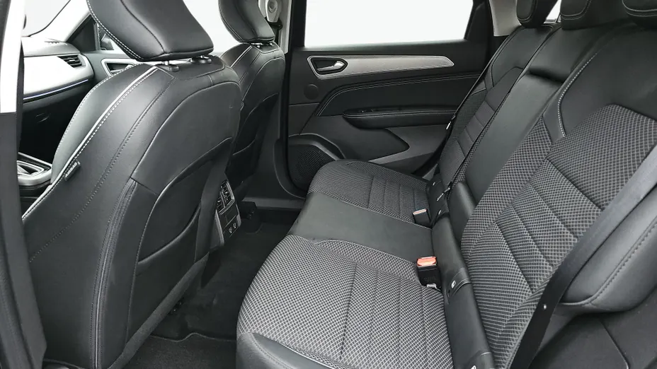 RENAULT Arkana Arkana 1.6 E-TECH Intens MMT