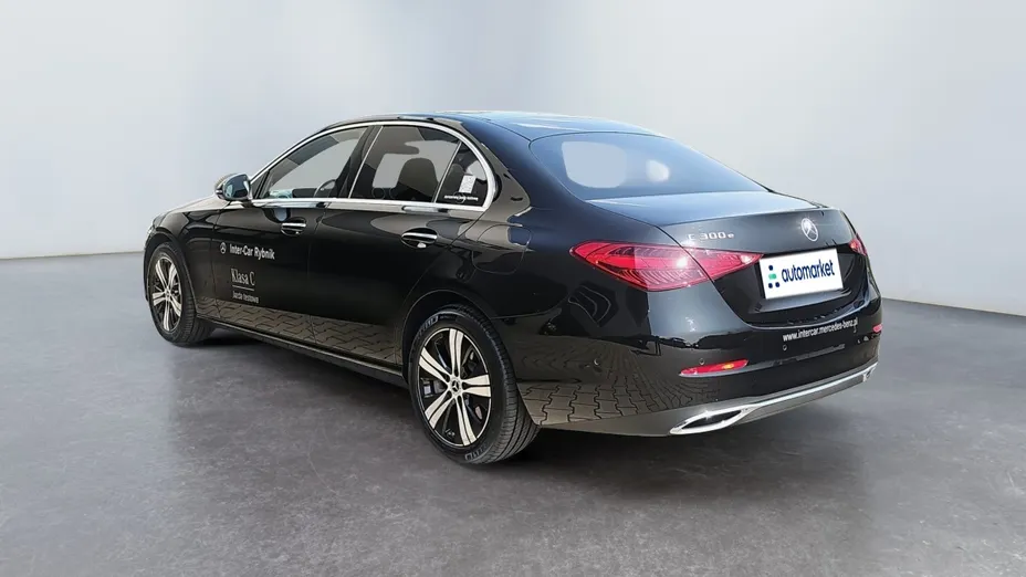 MERCEDES-BENZ C Klasa C 300 e PHEV Avantgarde
