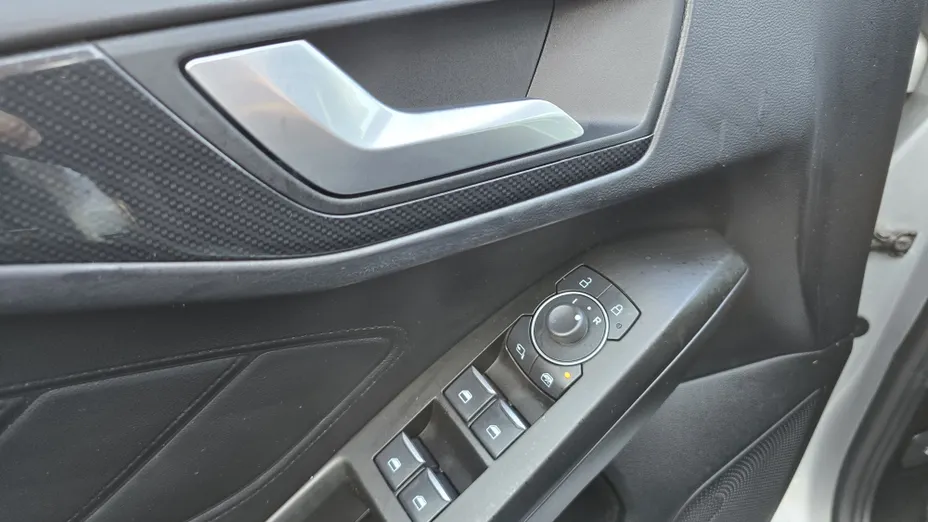 FORD Focus Focus 1.0 EcoBoost mHEV ST-Line X aut