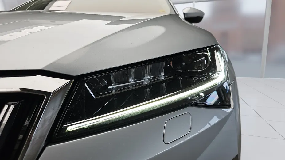SKODA Superb Superb 2.0 TDI SCR 4x4 L&K DSG