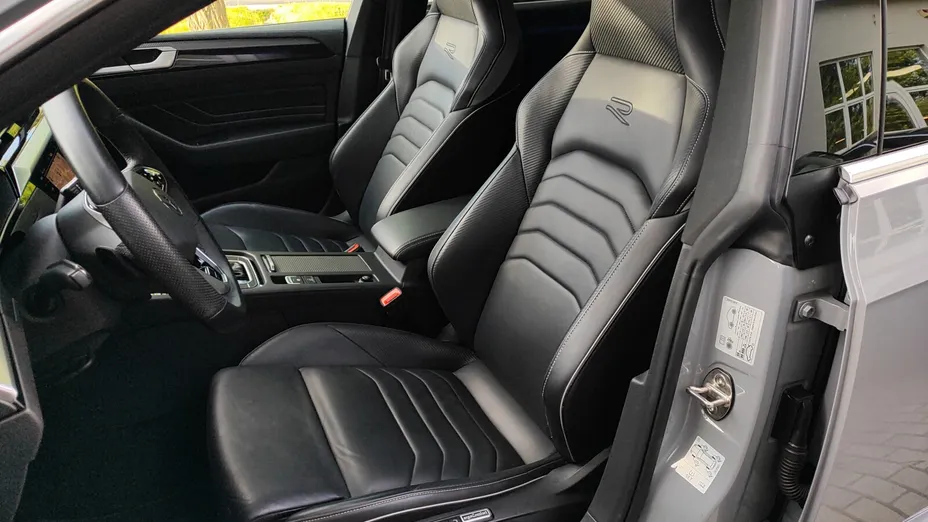 VOLKSWAGEN Arteon Arteon 2.0 TDI 4Motion R-Line DSG