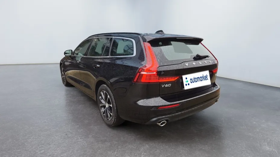VOLVO V60 V60 B4 D Momentum aut