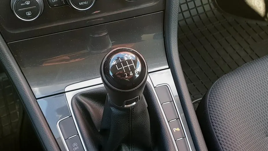 VOLKSWAGEN Golf Golf VII 1.5 TSI BMT Comfortline