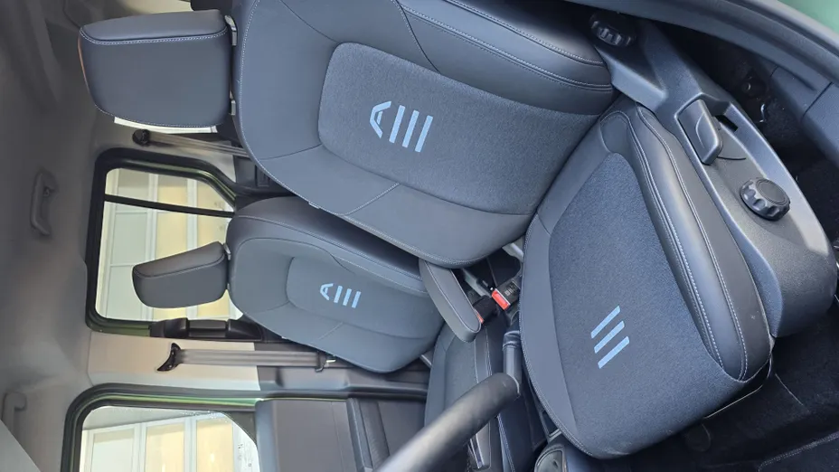 FORD Tourneo Courier Tourneo Courier 1.0 EcoBoost Active