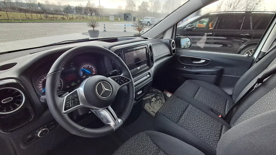 MERCEDES-BENZ Vito eVito 112 L2 60kWh 447.603 Nowy