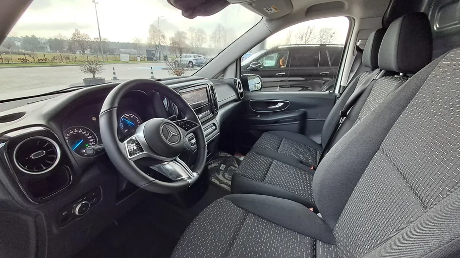MERCEDES-BENZ Vito eVito 112 L2 60kWh 447.603 Nowy