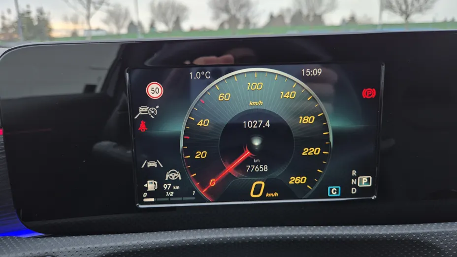 MERCEDES-BENZ A Klasa A 200 d Style 8G-DCT