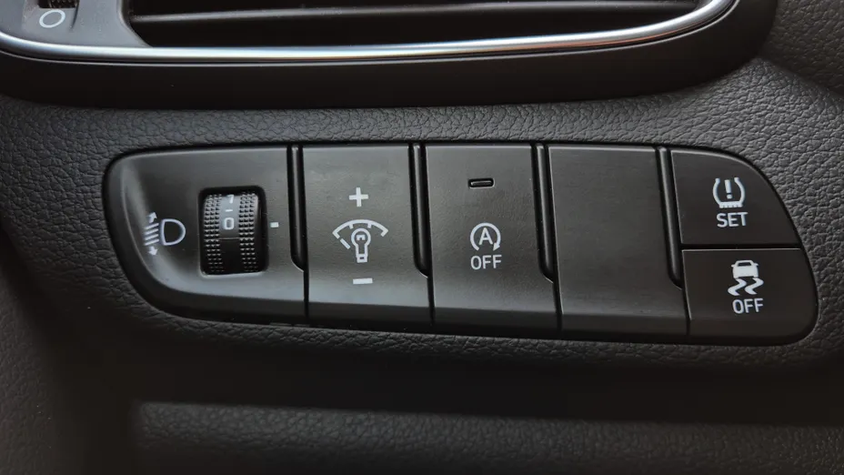 HYUNDAI i30 i30 1.5 T-GDI 48V Modern