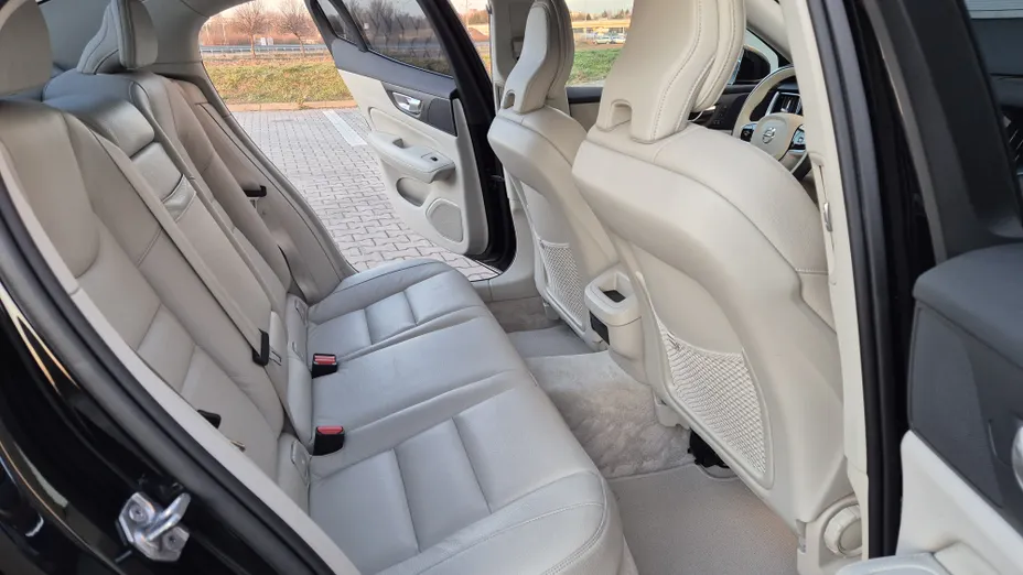 VOLVO S60 S60 T5 AWD Inscription aut