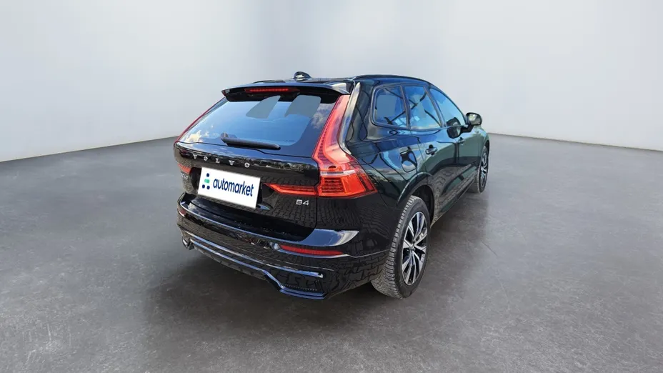 VOLVO XC60 XC60 B4 D Plus Dark aut