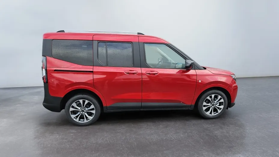 FORD Tourneo Courier Tourneo Courier 1.0 EcoBoost Titanium aut Nowy