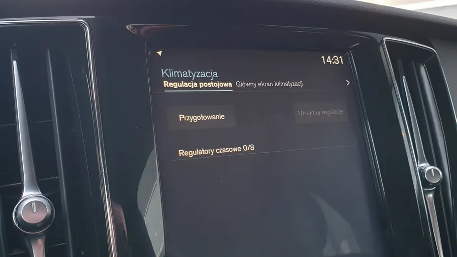 VOLVO V60 V60 D3 Momentum Pro
