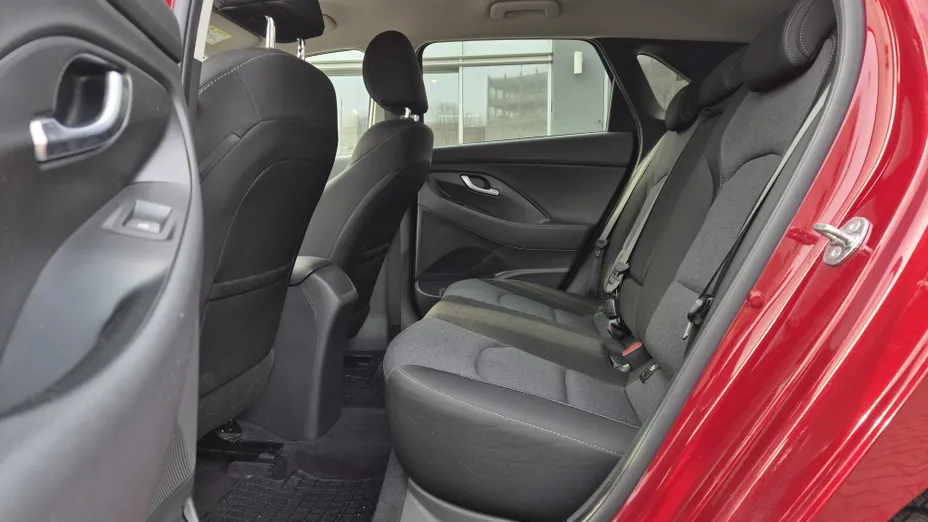 HYUNDAI i30 i30 1.0 T-GDI Smart