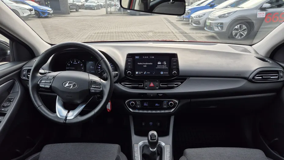 HYUNDAI i30 i30 1.0 T-GDI Smart