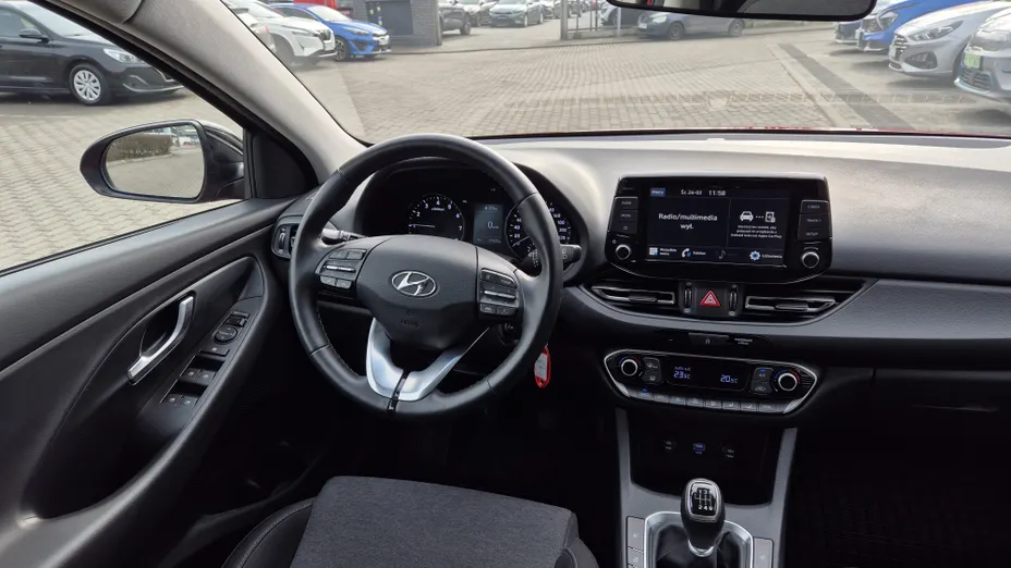 HYUNDAI i30 i30 1.0 T-GDI Smart