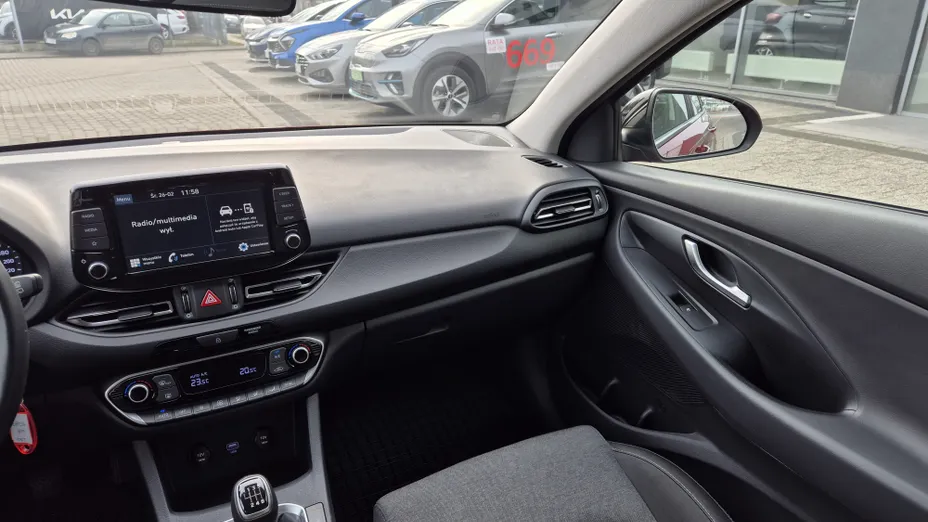 HYUNDAI i30 i30 1.0 T-GDI Smart