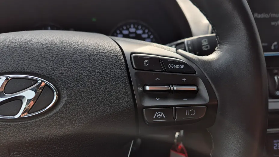 HYUNDAI i30 i30 1.0 T-GDI Smart