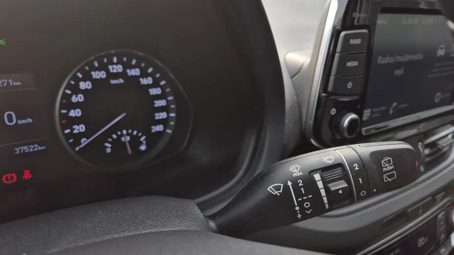 HYUNDAI i30 i30 1.0 T-GDI Smart