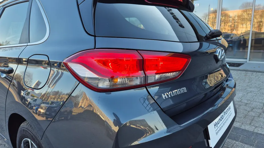 HYUNDAI i30 i30 1.0 T-GDI Smart