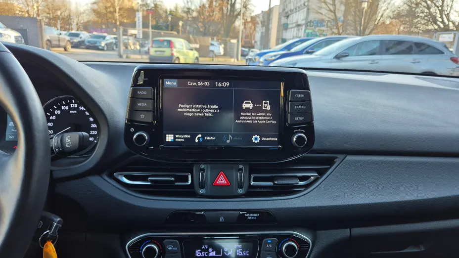 HYUNDAI i30 i30 1.0 T-GDI Smart