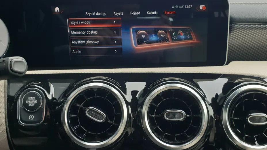 MERCEDES-BENZ CLA CLA 250 Progressive 7G-DCT