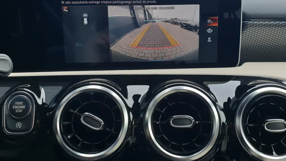 MERCEDES-BENZ CLA CLA 250 Progressive 7G-DCT