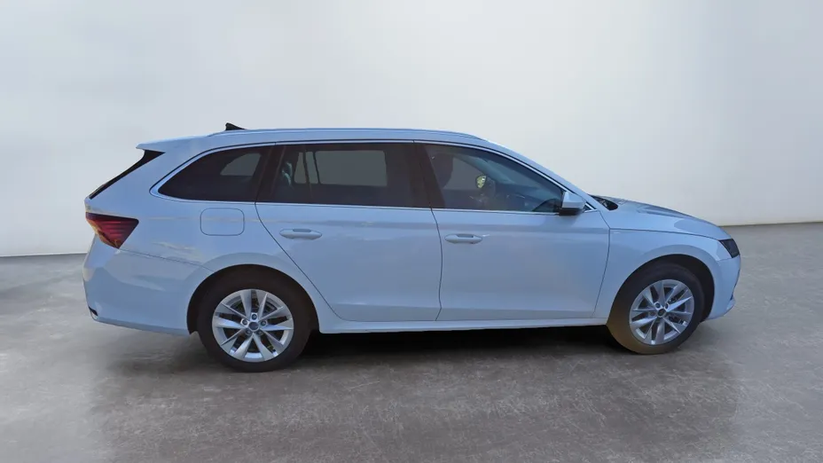 SKODA Octavia Octavia 1.5 TSI mHEV Selection DSG Nowy