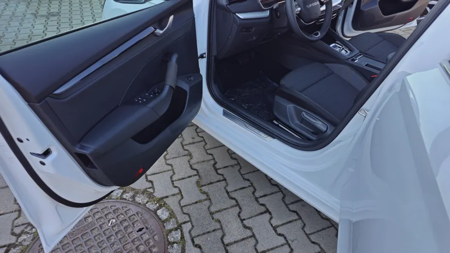 SKODA Octavia Octavia 1.5 TSI mHEV Selection DSG Nowy