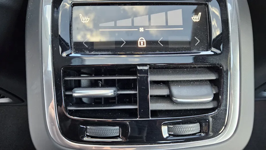 VOLVO S60 S60 B5 B AWD Ultimate Dark aut
