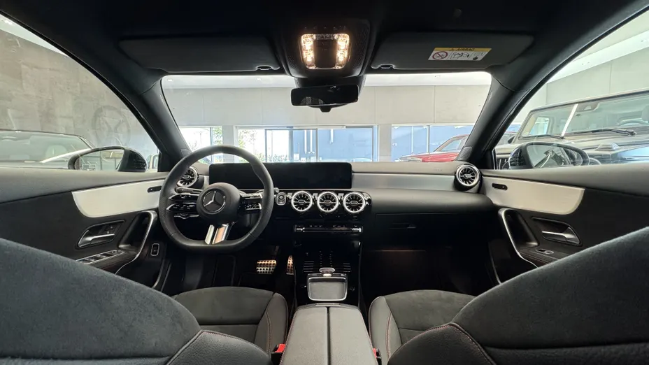MERCEDES-BENZ A Klasa A 200 AMG Line 7G-DCT