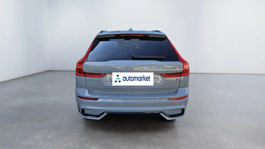 VOLVO XC60 XC60 B4 D AWD Plus Dark aut