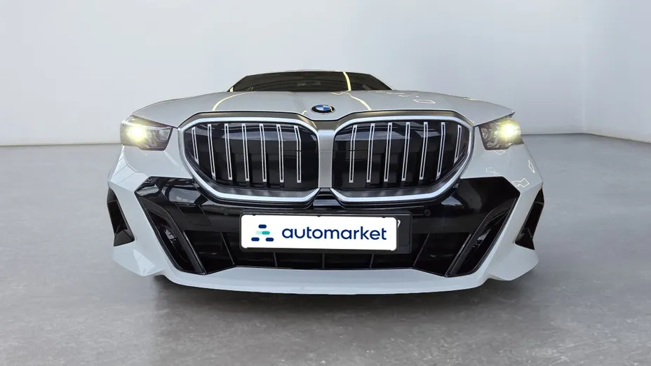BMW Seria 5 520i mHEV M Sport aut