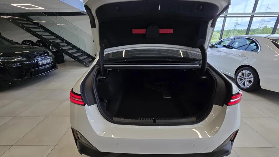 BMW Seria 5 520i mHEV M Sport aut
