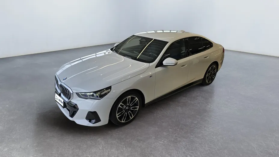 BMW Seria 5 520i mHEV M Sport aut