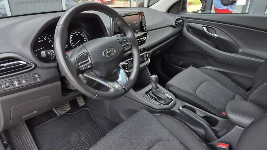 HYUNDAI i30 i30 1.5 T-GDI 48V Smart DCT