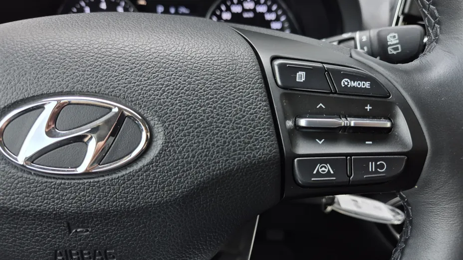 HYUNDAI i30 i30 1.5 T-GDI 48V Smart DCT