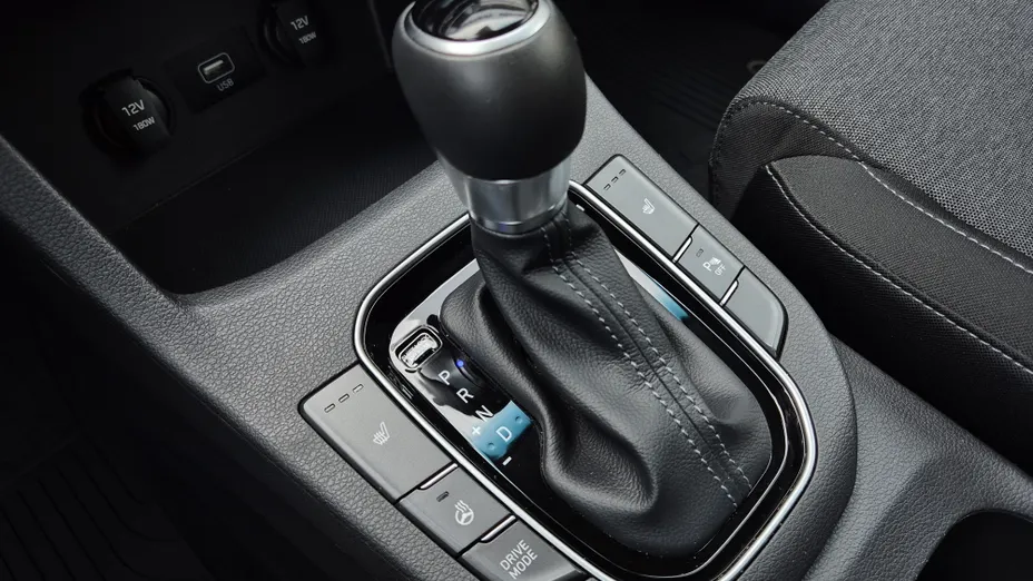 HYUNDAI i30 i30 1.5 T-GDI 48V Smart DCT