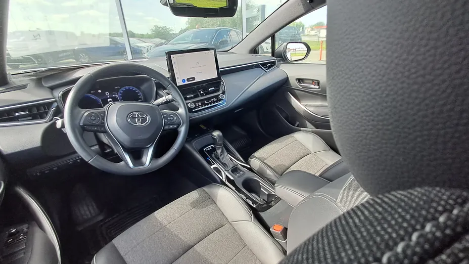 TOYOTA Corolla Corolla 1.8 Hybrid Style