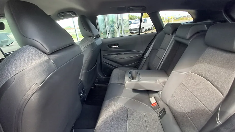 TOYOTA Corolla Corolla 1.8 Hybrid Style