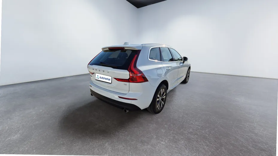 VOLVO XC60 XC60 T4 Momentum Pro aut