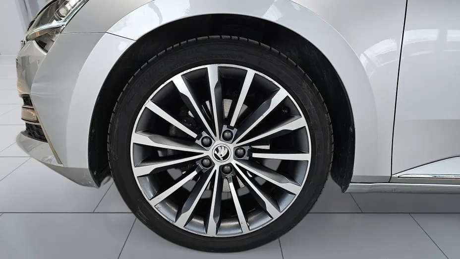 SKODA Superb Superb 2.0 TDI SCR 4x4 L&K DSG
