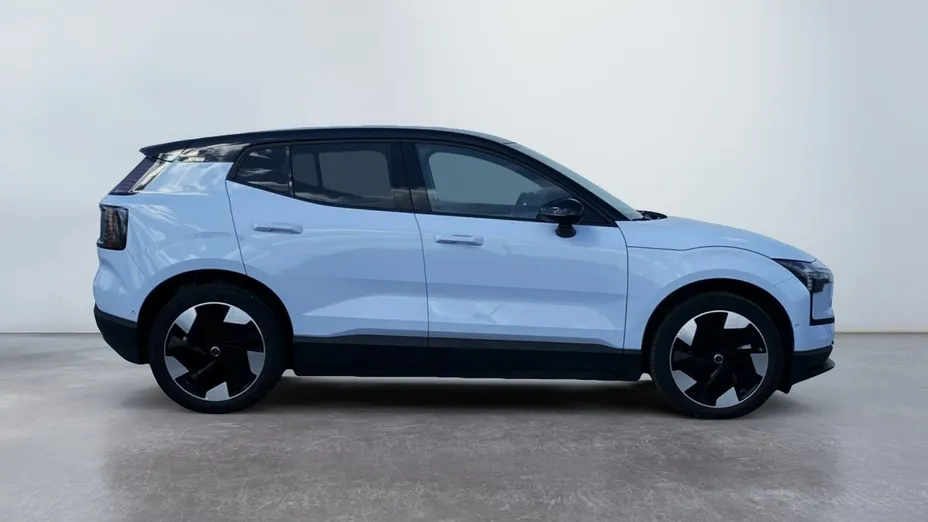 VOLVO EX30 EX30 69kWh Twin Motor Ultra