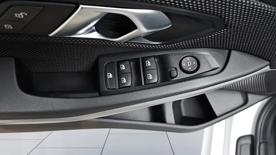 BMW Seria 3 318d Advantage
