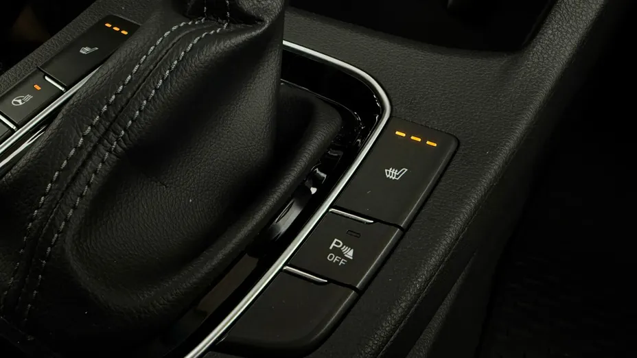 HYUNDAI i30 i30 1.0 T-GDI Smart DCT