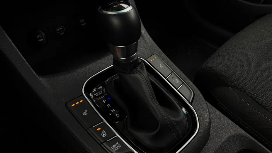 HYUNDAI i30 i30 1.0 T-GDI Smart DCT
