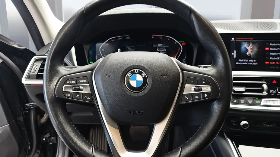 BMW Seria 3 320d xDrive Sport Line aut