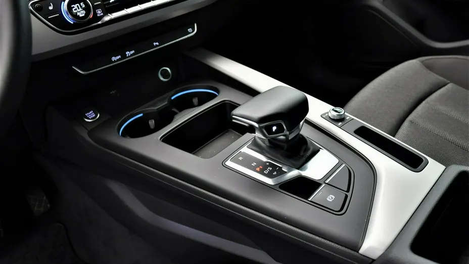 AUDI A4 A4 35 TFSI mHEV S tronic