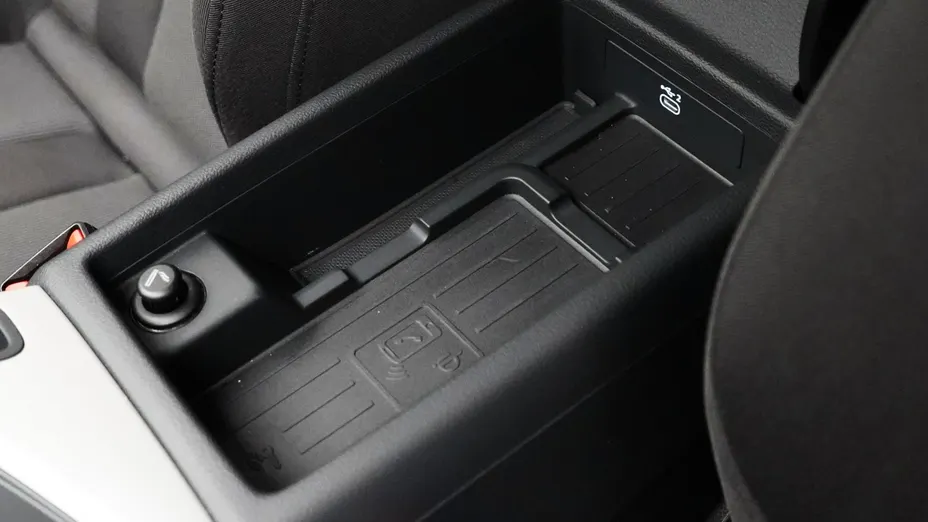 AUDI A4 A4 35 TFSI mHEV Advanced S tronic