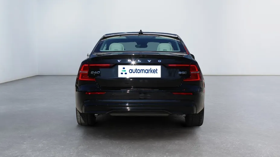 VOLVO S60 S60 B5 B AWD Plus Dark aut