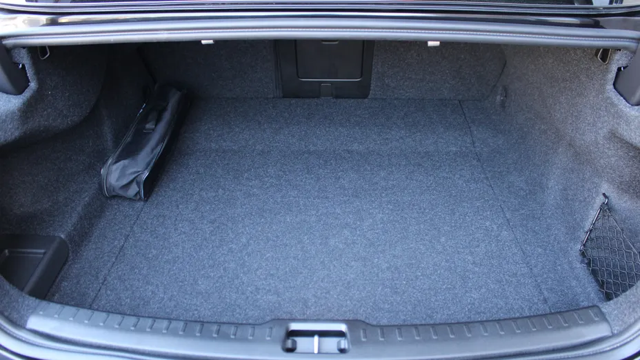 VOLVO S60 S60 B5 B AWD Plus Dark aut